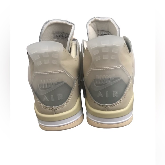 Air Jordan 4 Retro Sail Sneakers - Picture 7 of 14